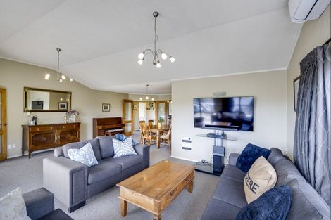 Photo of property in 41 Churchill Drive, Taradale, Napier, 4112