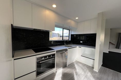 Photo of property in 31a Paton Avenue, Te Atatu South, Auckland, 0610