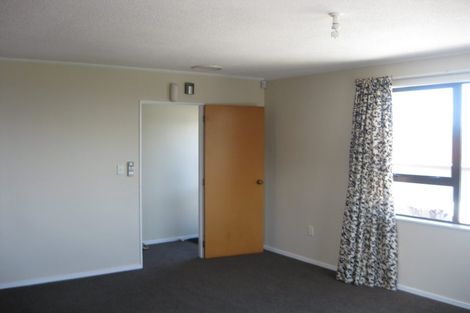 Photo of property in 87b Frobisher Street, Island Bay, Wellington, 6023