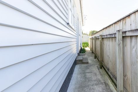 Photo of property in 2a Koromiko Avenue, Roslyn, Palmerston North, 4414