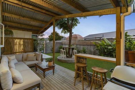 Photo of property in 105 Bell Street, Whangamata, 3620
