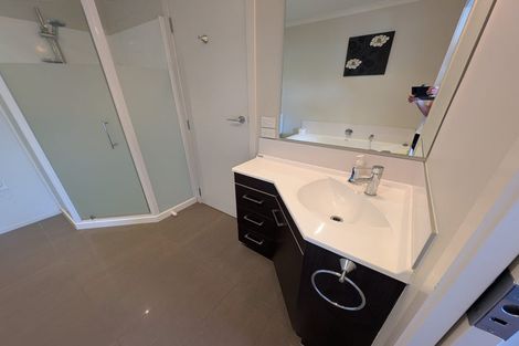 Photo of property in The Strand, 5/16 Ronald Street, Strandon, New Plymouth, 4312