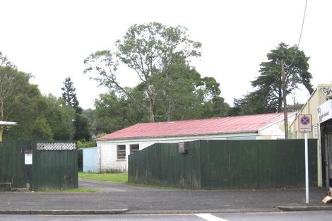 Photo of property in 2/125 Glendale Road, Glen Eden, Auckland, 0602