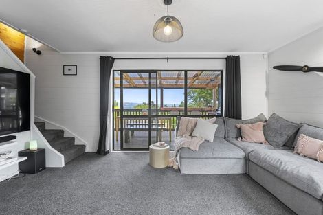 Photo of property in 17a Unsworth Road, Hamurana, Rotorua, 3097
