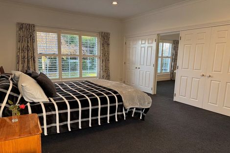 Photo of property in 1 Maple Lane, Waikanae, 5036