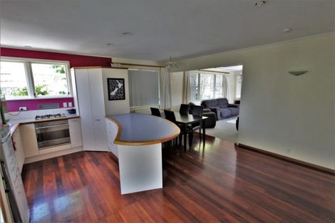 Photo of property in 16 Kenmore Place, Tokoroa, 3420