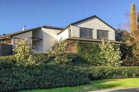 Photo of property in 35 Muritai Crescent, Havelock North, 4130