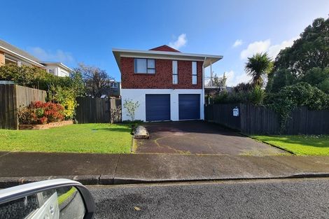 Photo of property in 1 Sunrise Lane, Te Atatu South, Auckland, 0610