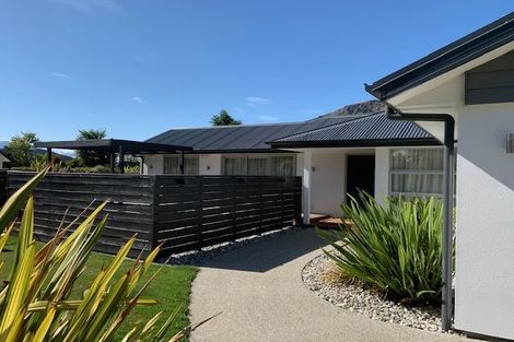 Photo of property in 6 Evening Star Road, Arthurs Point, Queenstown, 9371