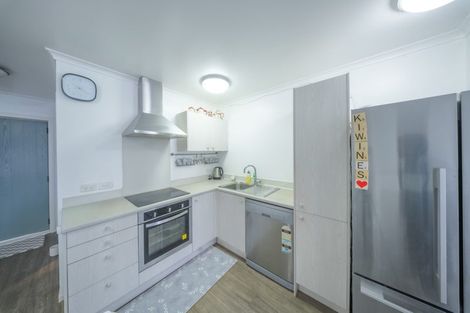 Photo of property in 65 Chiefs Court, Hamilton East, Hamilton, 3216