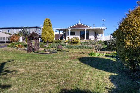 Photo of property in 12 Seabury Avenue, Foxton Beach, Foxton, 4815