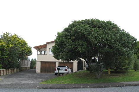 Photo of property in 1/10 Grenada Avenue, Forrest Hill, Auckland, 0620