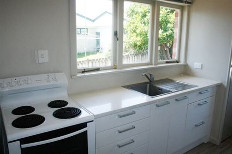 Photo of property in 13 Owens Road, Waiuku, 2123