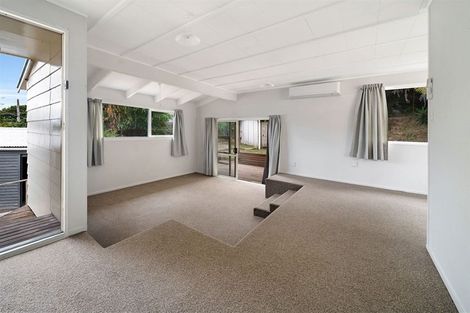 Photo of property in 22 Karaka Street, Helensville, 0800