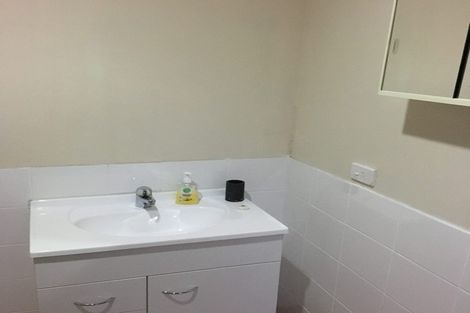 Photo of property in 16 Meynell Court, Glen Eden, Auckland, 0602