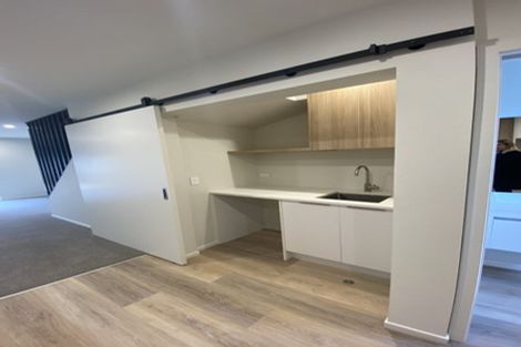 Photo of property in 22 Fitzherbert Road East, Aokautere, Palmerston North, 4471