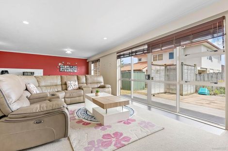 Photo of property in 4 Lime Crescent, Papakura, 2110