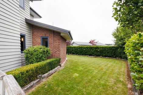 Photo of property in 18 Oak Crescent, Ashhurst, 4810