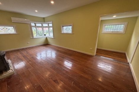 Photo of property in 253 College Street, West End, Palmerston North, 4412