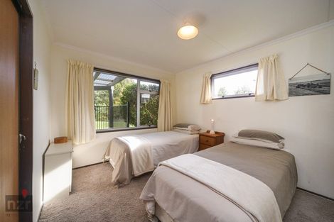 Photo of property in 8 Calder Place, Feilding, 4702