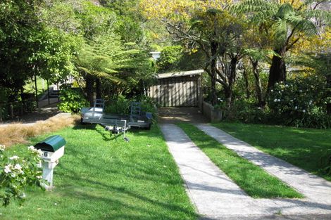 Photo of property in 96 Norton Park Grove, Waterloo, Lower Hutt, 5011