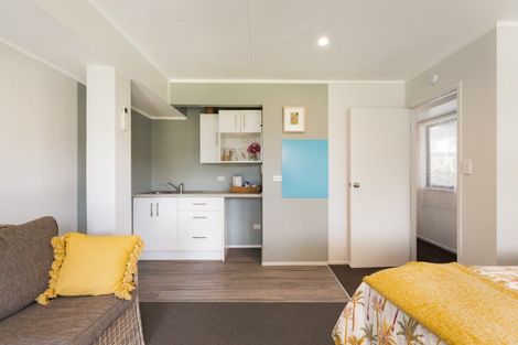 Photo of property in 1281 Papamoa Beach Road, Papamoa Beach, Papamoa, 3118