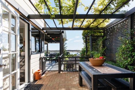 Photo of property in 2 Muriwai Terrace, Whakatane, 3120