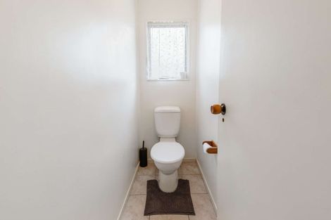 Photo of property in 7b Grove Road, Papakura, 2110