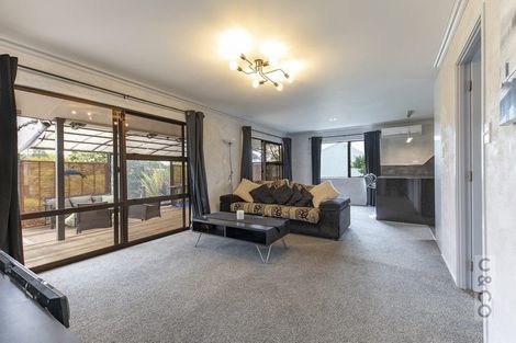 Photo of property in 24 Maude Street, Riverhead, 0820