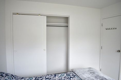Photo of property in 32u9 Akaroa Drive, Maupuia, Wellington, 6022