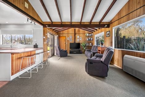 Photo of property in 35- 37 Tokomaru Road, Tokomaru, Palmerston North, 4474