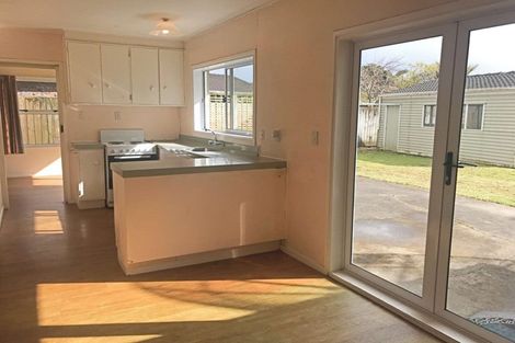 Photo of property in 11 Walworth Avenue, Pakuranga Heights, Auckland, 2010