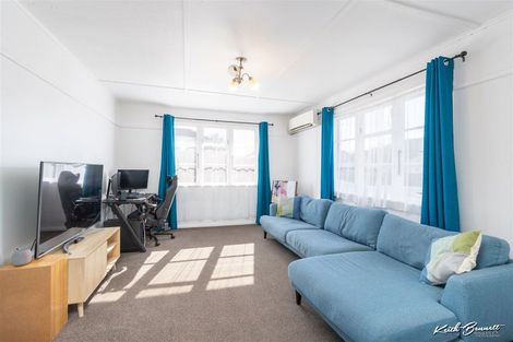 Photo of property in 25 Hewer Crescent, Naenae, Lower Hutt, 5011