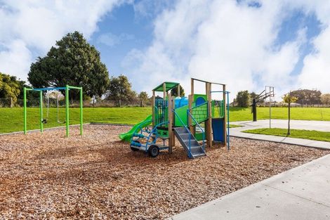 Photo of property in 39 Clausen Street, Takaro, Palmerston North, 4412