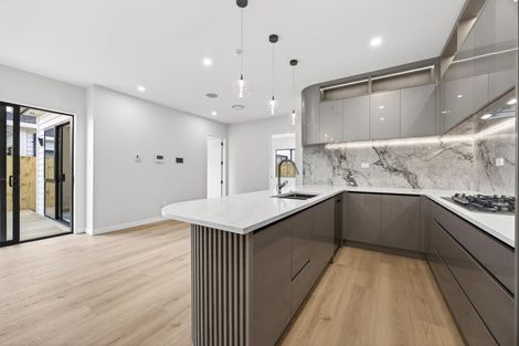 Photo of property in 10 Piko Road, Opaheke, 2113
