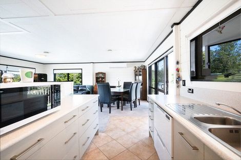 Photo of property in 15 Te Haumi Drive, Paihia, 0200
