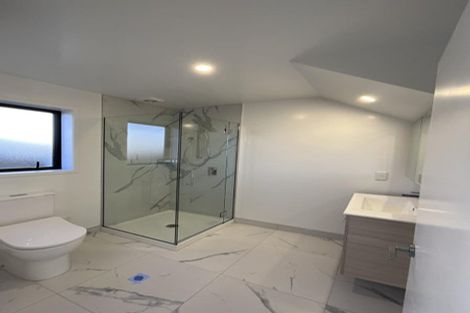 Photo of property in 231u3 Marine Parade, Seatoun, Wellington, 6022