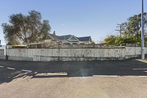Photo of property in 200 Tukapa Street, Westown, New Plymouth, 4310