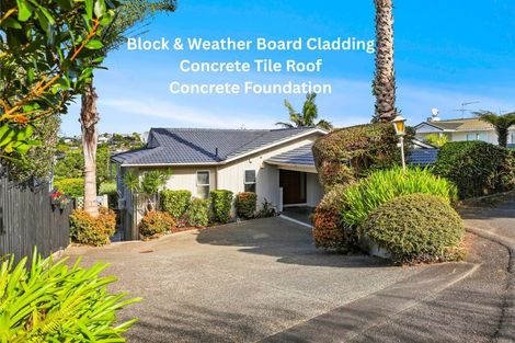 Photo of property in 1/5 Colmar Road, Mellons Bay, Auckland, 2014