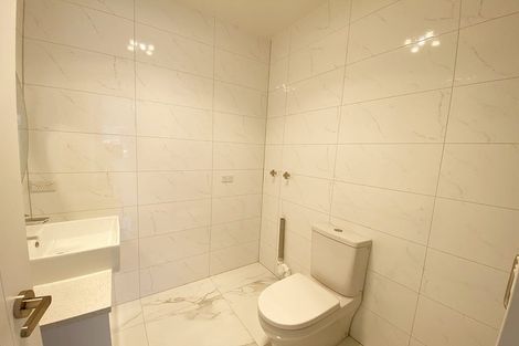Photo of property in 81 Drumbuoy Drive, Flat Bush, Auckland, 2019