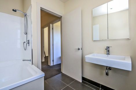 Photo of property in The Terraces, 10/9 Humber Street, Pandora, Napier, 4110