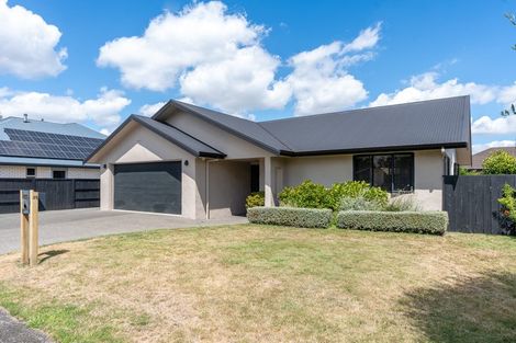 Photo of property in 35 Haswell Place, Huntington, Hamilton, 3210