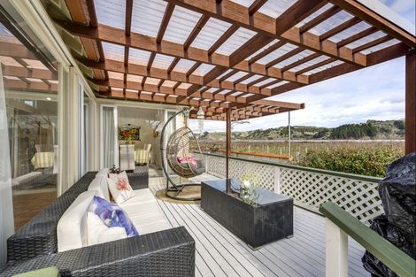 Photo of property in 75 Le Quesne Road, Bay View, Napier, 4104