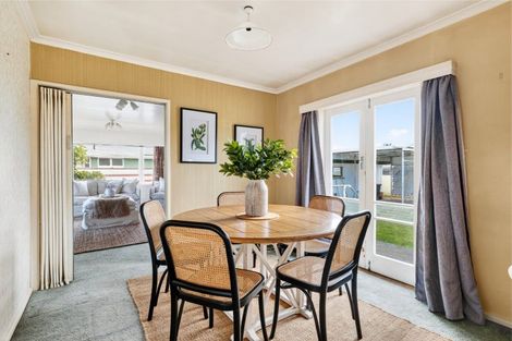 Photo of property in 8 Keats Avenue, Onekawa, Napier, 4110