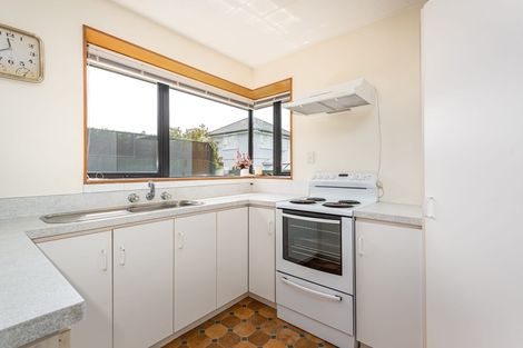 Photo of property in 33 Englefield Road, Belfast, Christchurch, 8051