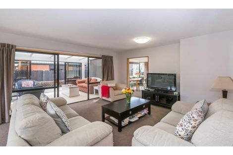 Photo of property in 8 Herbs Place, Cashmere, Christchurch, 8022