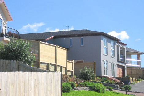 Photo of property in 67 San Valentino Drive, Henderson, Auckland, 0612