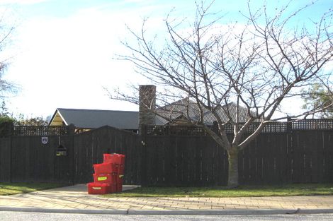 Photo of property in 92 Meadowstone Drive, Wanaka, 9305