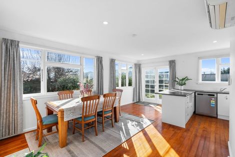 Photo of property in 96 Northcote Road, Northcote, Christchurch, 8052