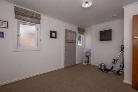 Photo of property in 81 Queen Street, Westport, 7825